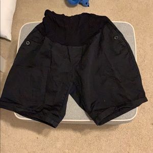 Motherhood maternity black shorts